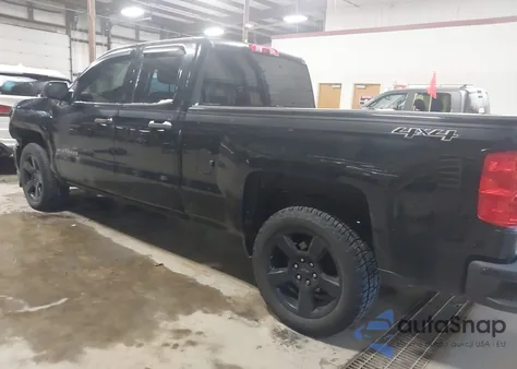 2017 Chevrolet Silverado 1500 Custom z USA, uszkodzony, nr VIN 1GCVKPEC2HZ241707
